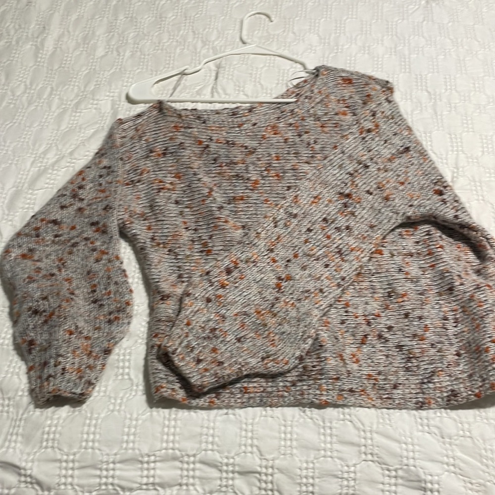 Off the shoulder fall sweater - Picture 2 of 8
